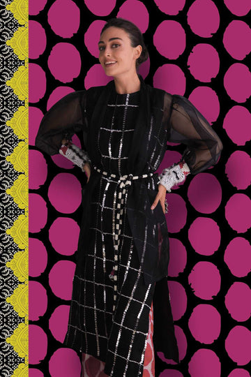 Khaadi Bold Essence X Esra 2020